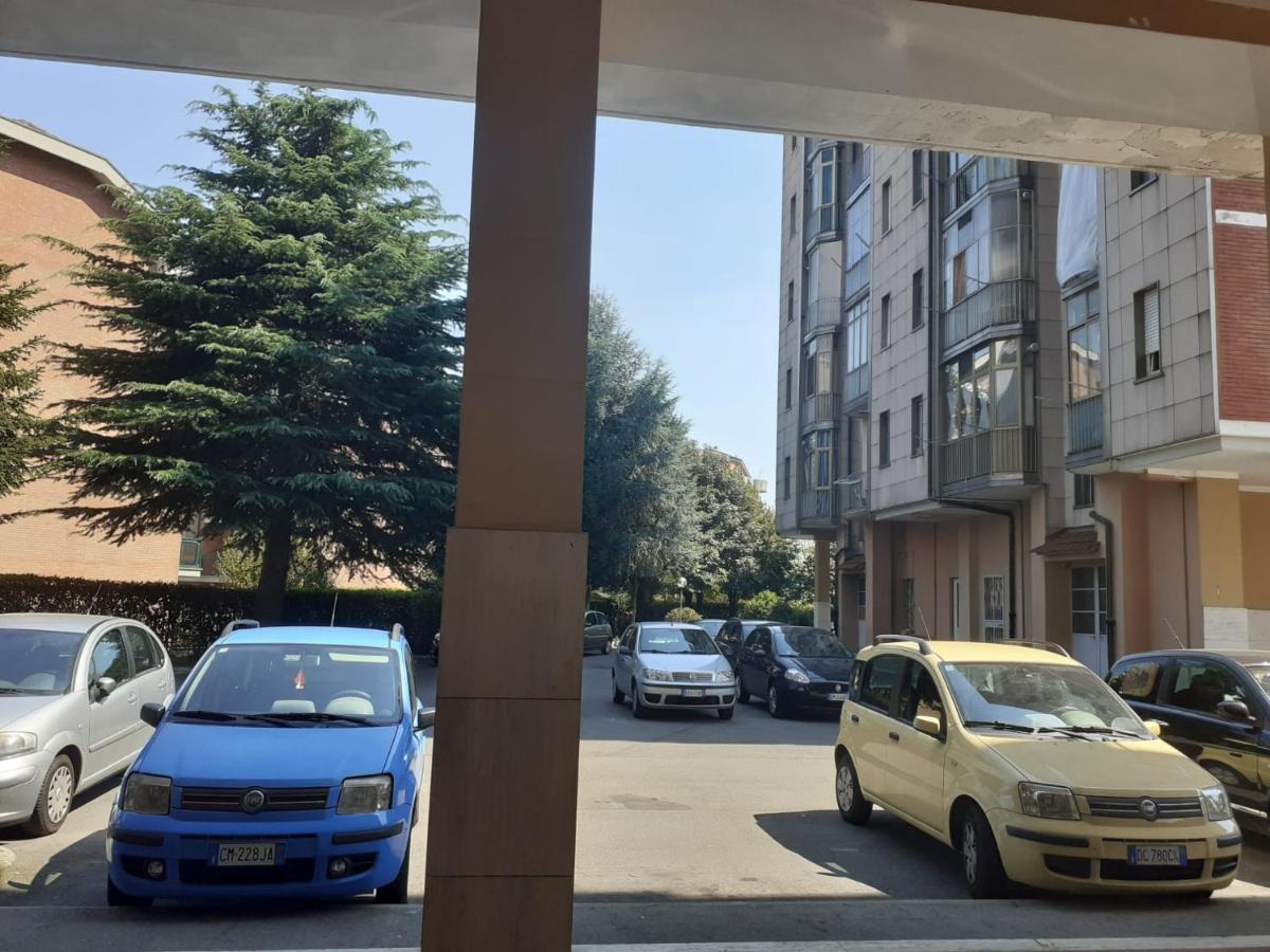 דירות ונאריה ריאלה Sole&Scudo מראה חיצוני תמונה